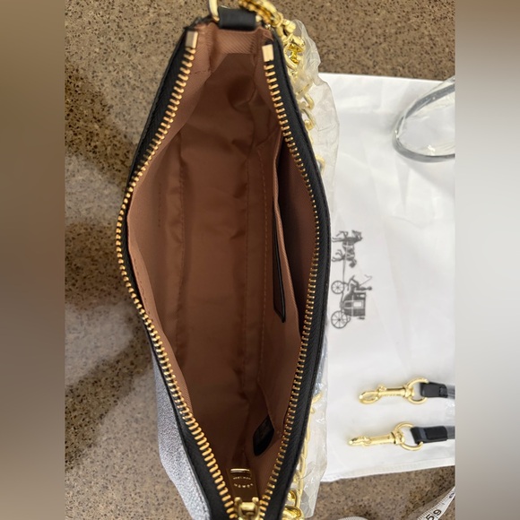 NWT Coach Teri Shoulder Bag Signature Canvas Brown Black - Picture 6 of 9